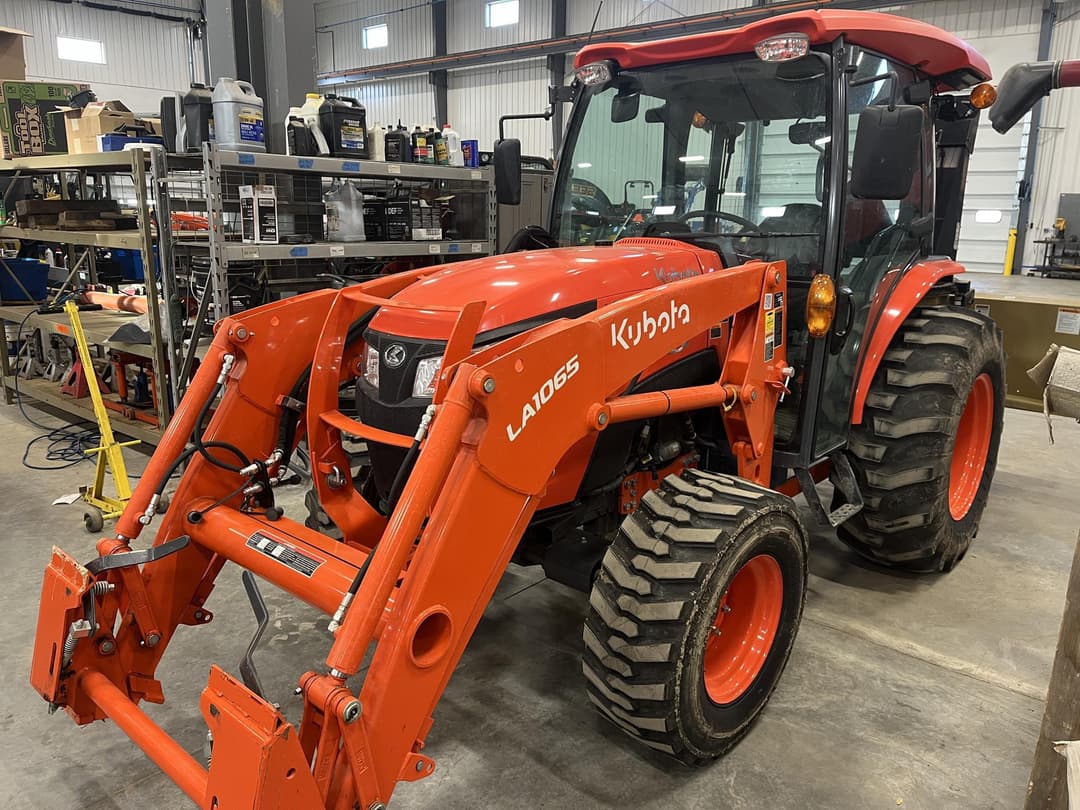 Image of Kubota MX6000HSTC Primary image