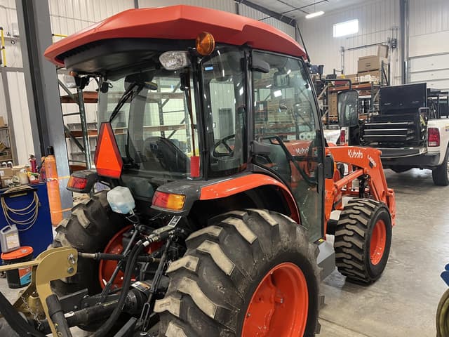 Image of Kubota MX6000HSTC equipment image 3