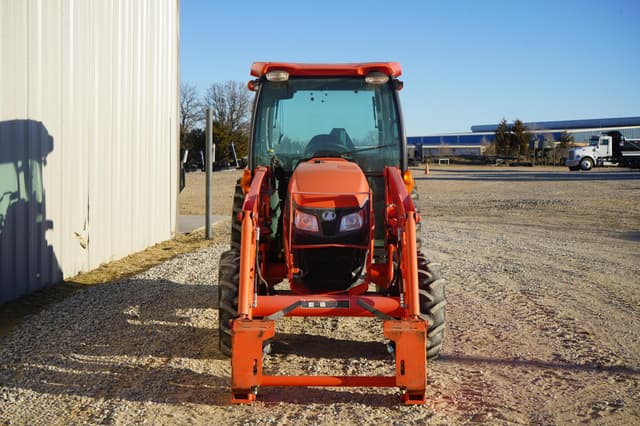 Image of Kubota MX6000HSTC equipment image 3