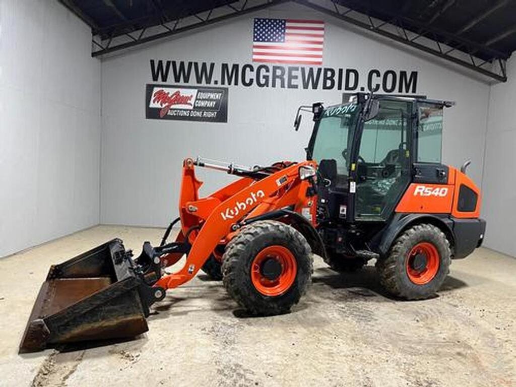 Main image Kubota R540