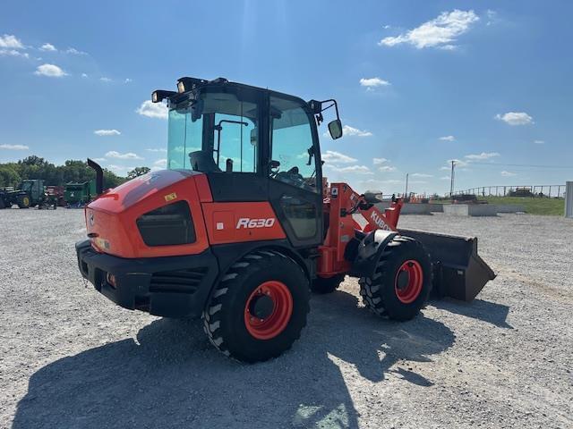 Image of Kubota R630 equipment image 4