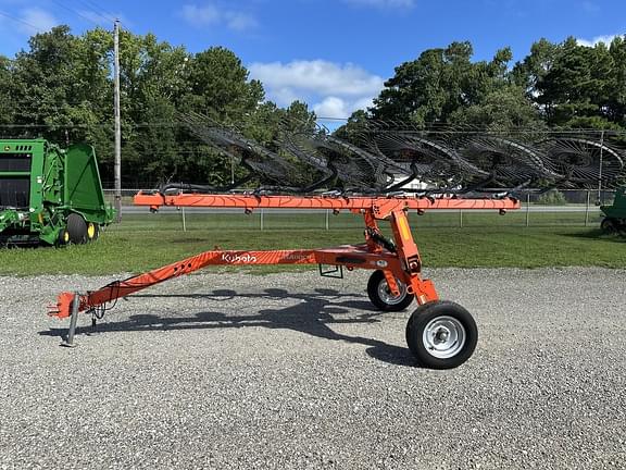 Image of Kubota RA110CR Primary image