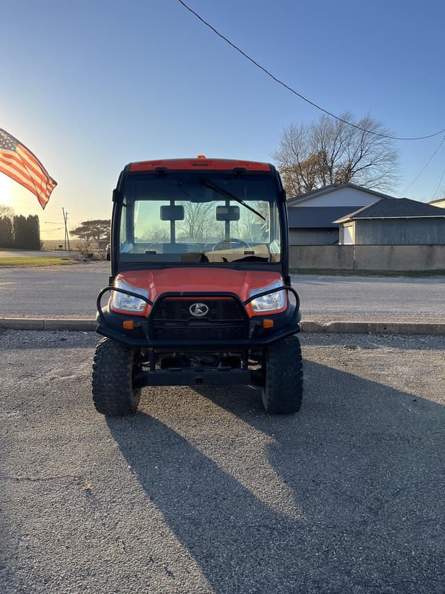 Image of Kubota RTV-X1100C equipment image 2