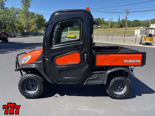 Image of Kubota RTV-X1100C equipment image 2