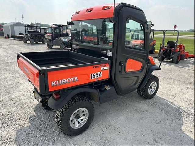 Image of Kubota RTV-X1100C equipment image 2