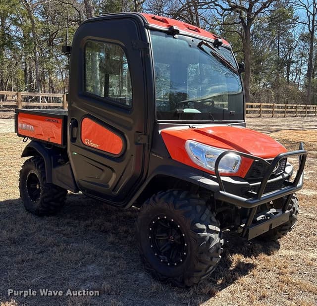 Image of Kubota RTV-X1100C equipment image 2