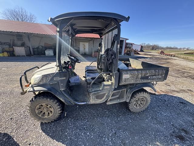 Image of Kubota RTV X1120 equipment image 4