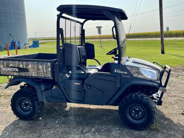 Image of Kubota RTV X1120 equipment image 1