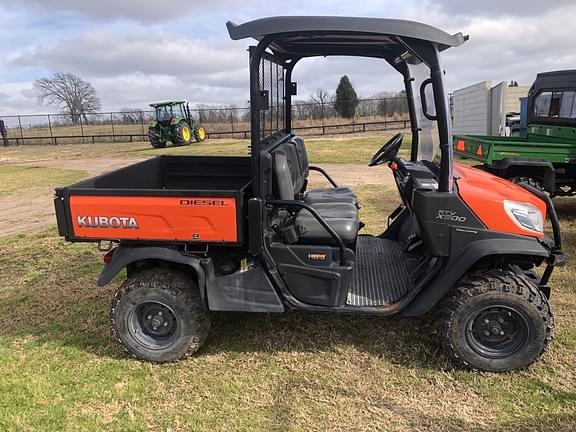 Image of Kubota RTV-X900 equipment image 2