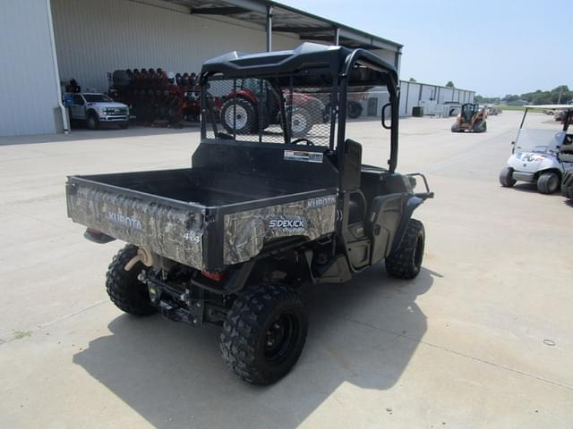 Image of Kubota RTV-XG850 equipment image 2