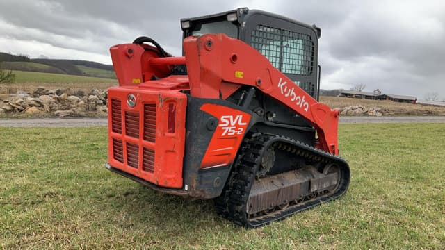 Image of Kubota SVL75-2 equipment image 4