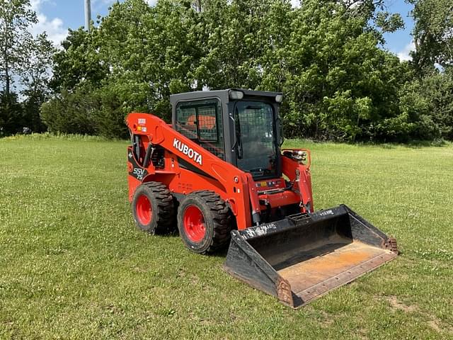 Image of Kubota SSV75 equipment image 2