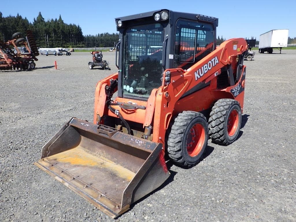 Image of Kubota SSV65 Primary image
