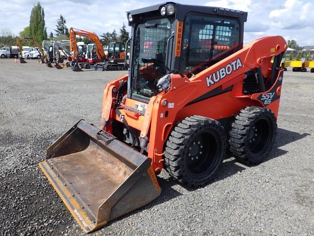 Image of Kubota SSV65 Primary image