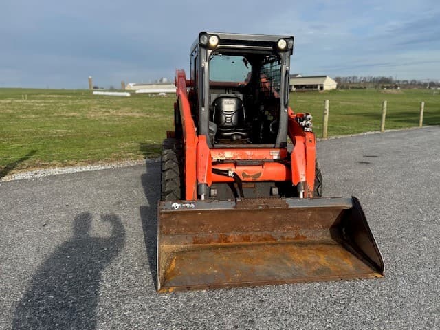 Image of Kubota SSV75 equipment image 3