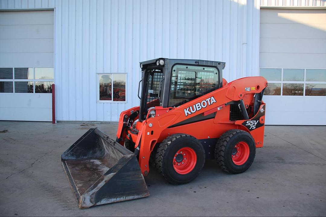 Image of Kubota SSV75 Primary image