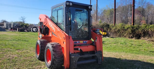 Image of Kubota SSV75PHC equipment image 2