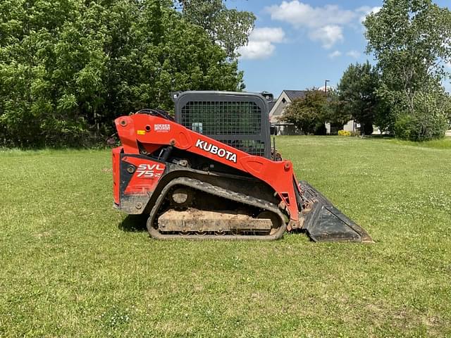 Image of Kubota SVL75-2 equipment image 3