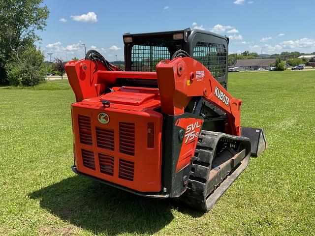 Image of Kubota SVL75-2 equipment image 4