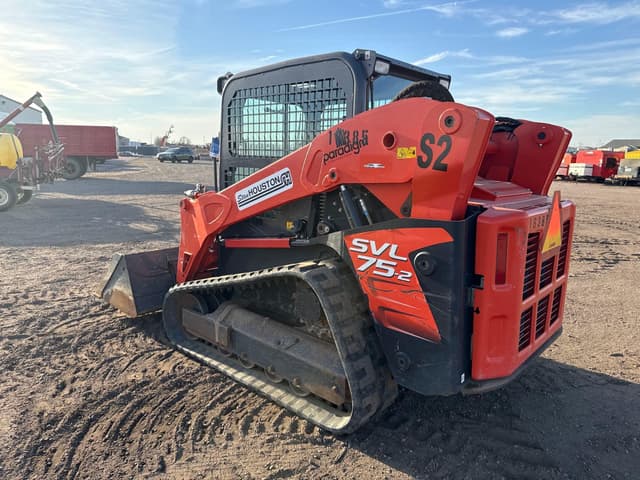 Image of Kubota SVL75-2 equipment image 2