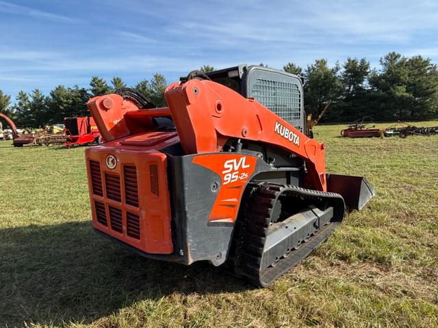 Image of Kubota SVL95-2S equipment image 3