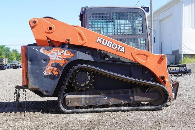Image of Kubota SVL95-2S equipment image 2