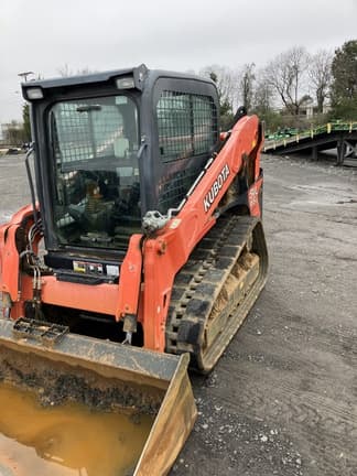 Image of Kubota SVL65-2 equipment image 2