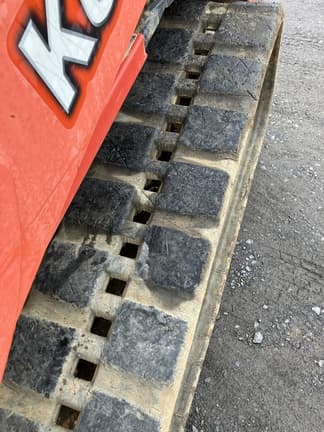 Image of Kubota SVL65-2 equipment image 3