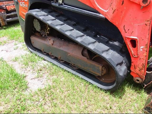 Image of Kubota SVL65-2 equipment image 4