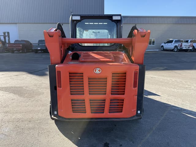 Image of Kubota SVL65-2 equipment image 4