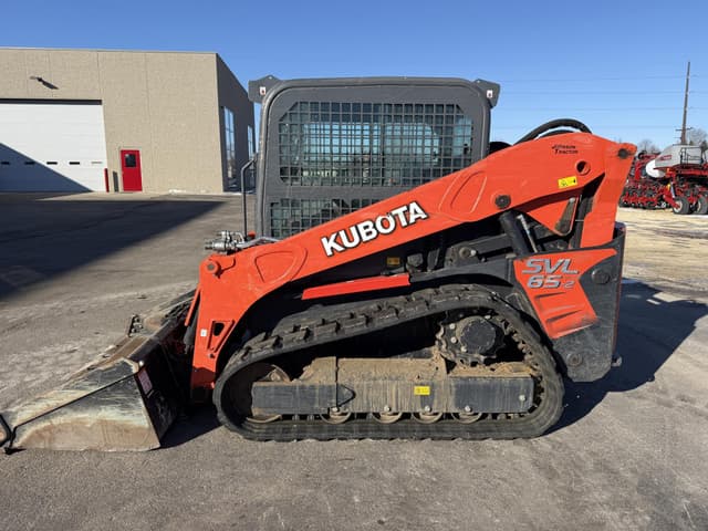 Image of Kubota SVL65-2HWC equipment image 2
