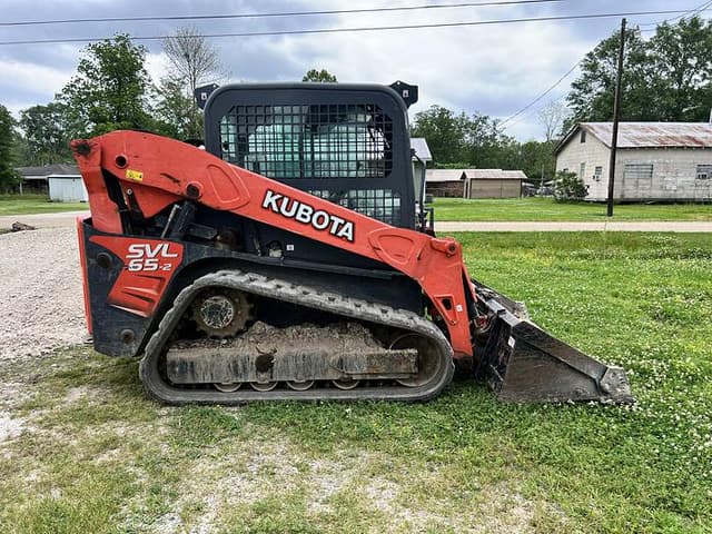 Image of Kubota SVL65-2 equipment image 3
