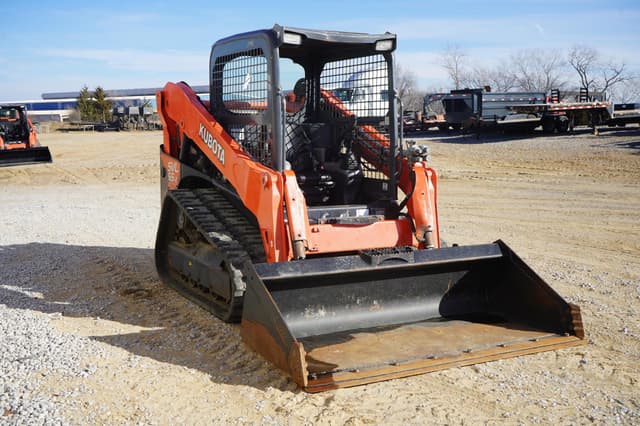 Image of Kubota SVL65-2 equipment image 4