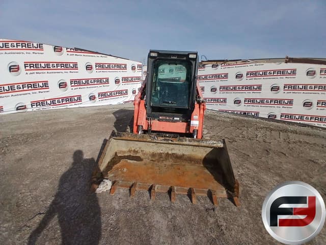 Image of Kubota SVL65-2 equipment image 1