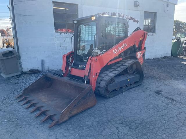 Image of Kubota SVL65-2 equipment image 1