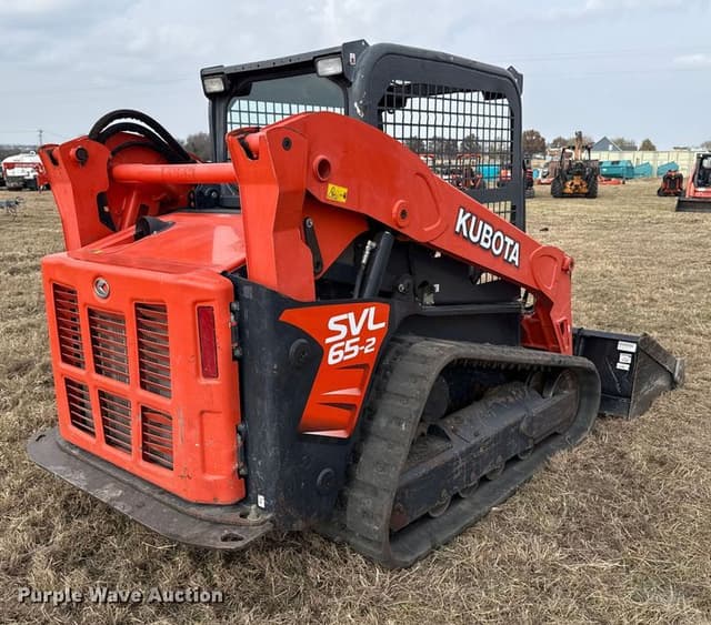 Image of Kubota SVL65-2 equipment image 4