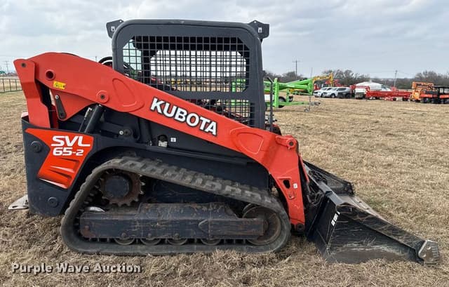 Image of Kubota SVL65-2 equipment image 3