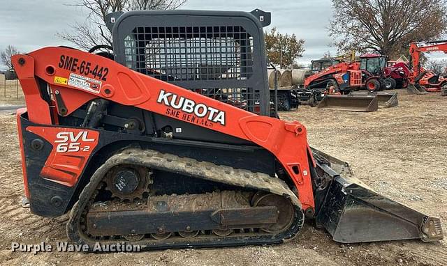 Image of Kubota SVL65-2 equipment image 3