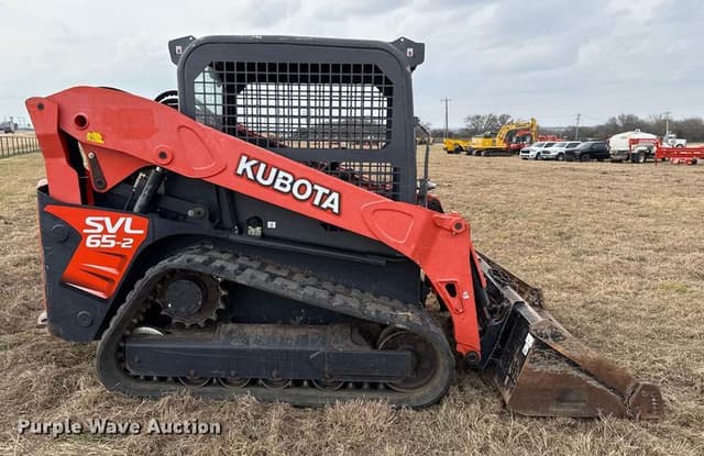Image of Kubota SVL65-2 equipment image 3