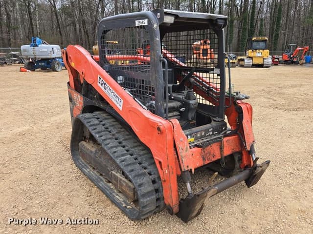 Image of Kubota SVL65-2 equipment image 2
