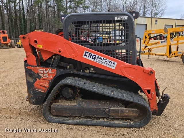 Image of Kubota SVL65-2 equipment image 3