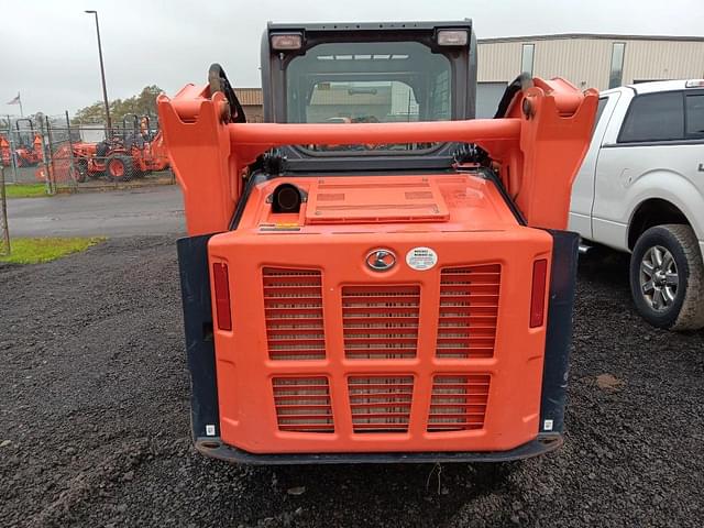 Image of Kubota SVL65-2 equipment image 4