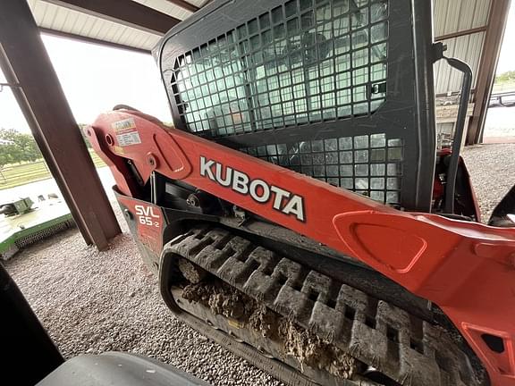 Image of Kubota SVL65-2 equipment image 3