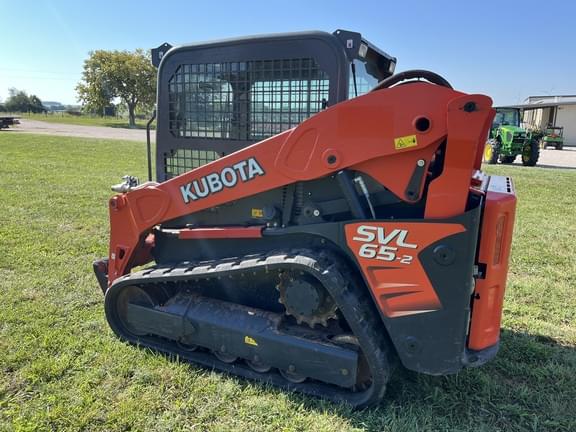 Image of Kubota SVL65-2 equipment image 4