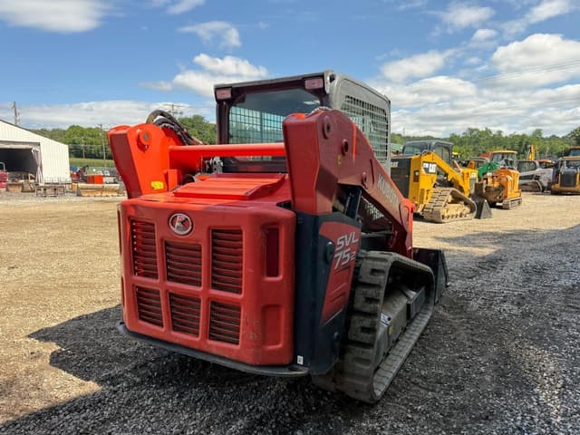 Image of Kubota SVL75-2 equipment image 3