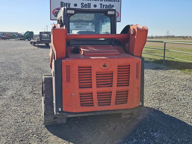 Image of Kubota SVL75-2 equipment image 4