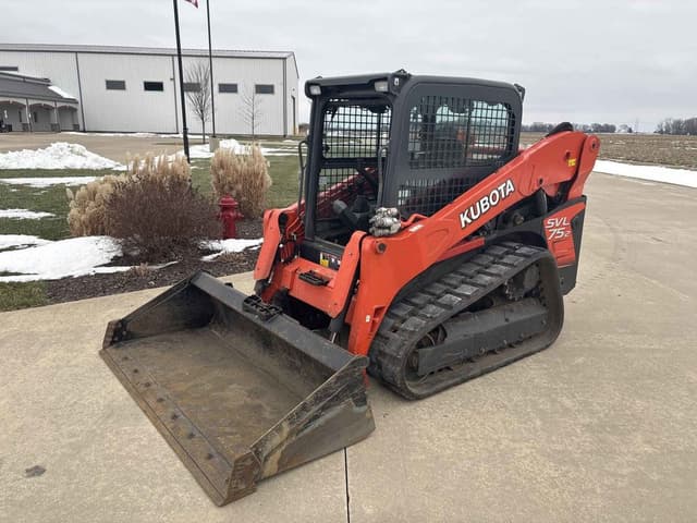 Image of Kubota SVL75-2 equipment image 1
