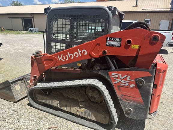 Image of Kubota SVL75-2 equipment image 4