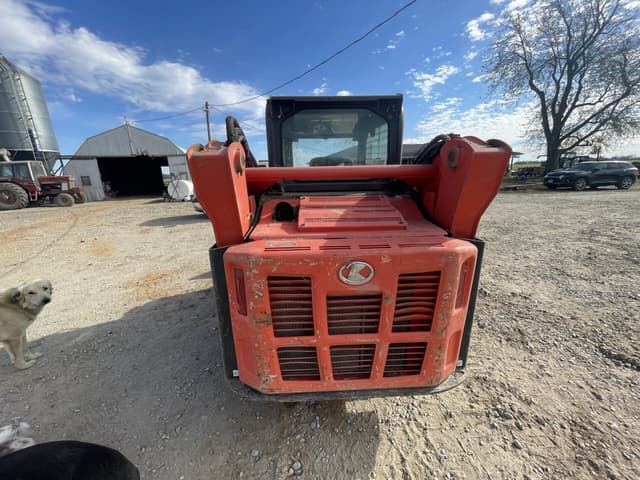 Image of Kubota SVL75-2 equipment image 2