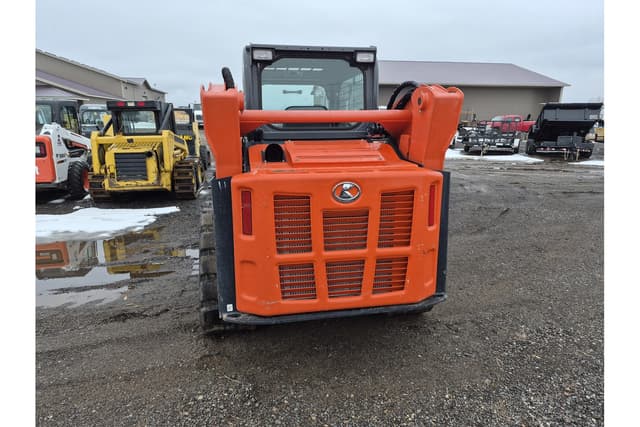 Image of Kubota SVL75-2 equipment image 3